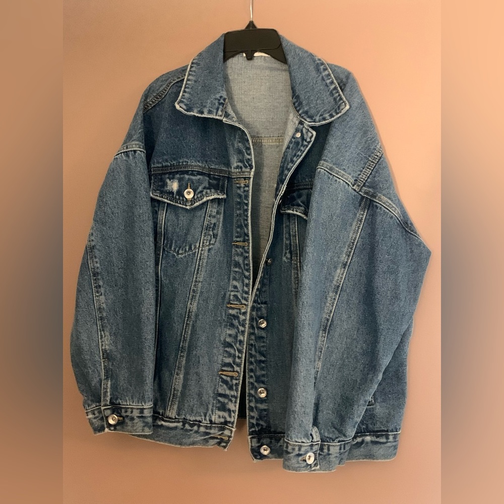 Classic jean jacket size large women’s